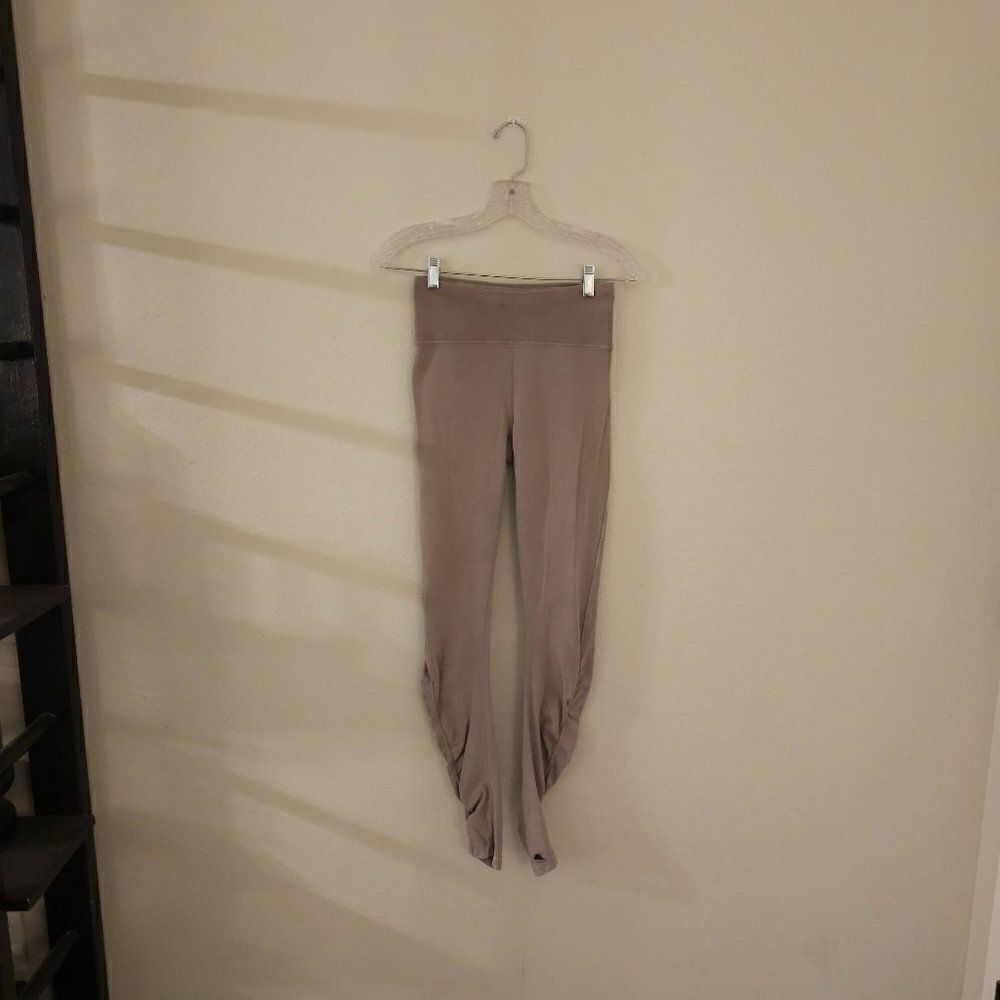Lululemon Inner Glow Half Moon Purple/Gray/Tan Ruched Leggings Sz 6